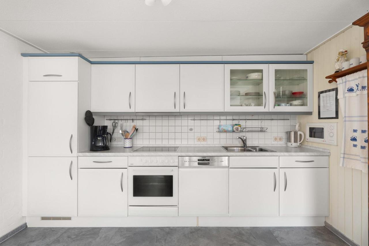 Knus Vakantiehuis Op Gezellig Vlak Bij Zee - Duinroos 133 *